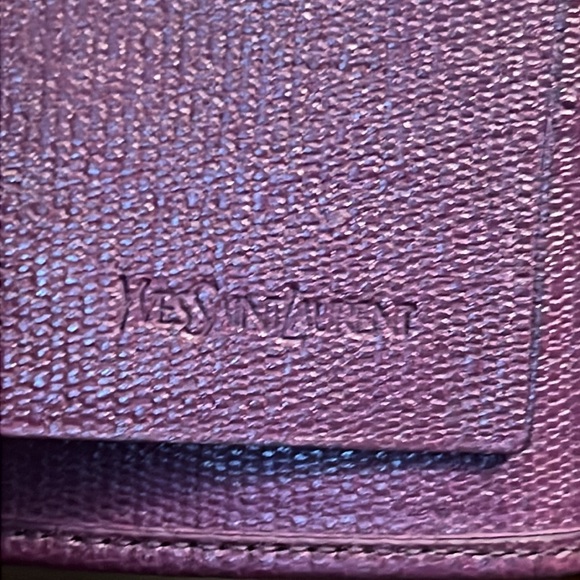 YSL Yves Saint Laurent "Y" 6-ring Leather Key Case in Purple w Gold Hardware EUC - Picture 11 of 17